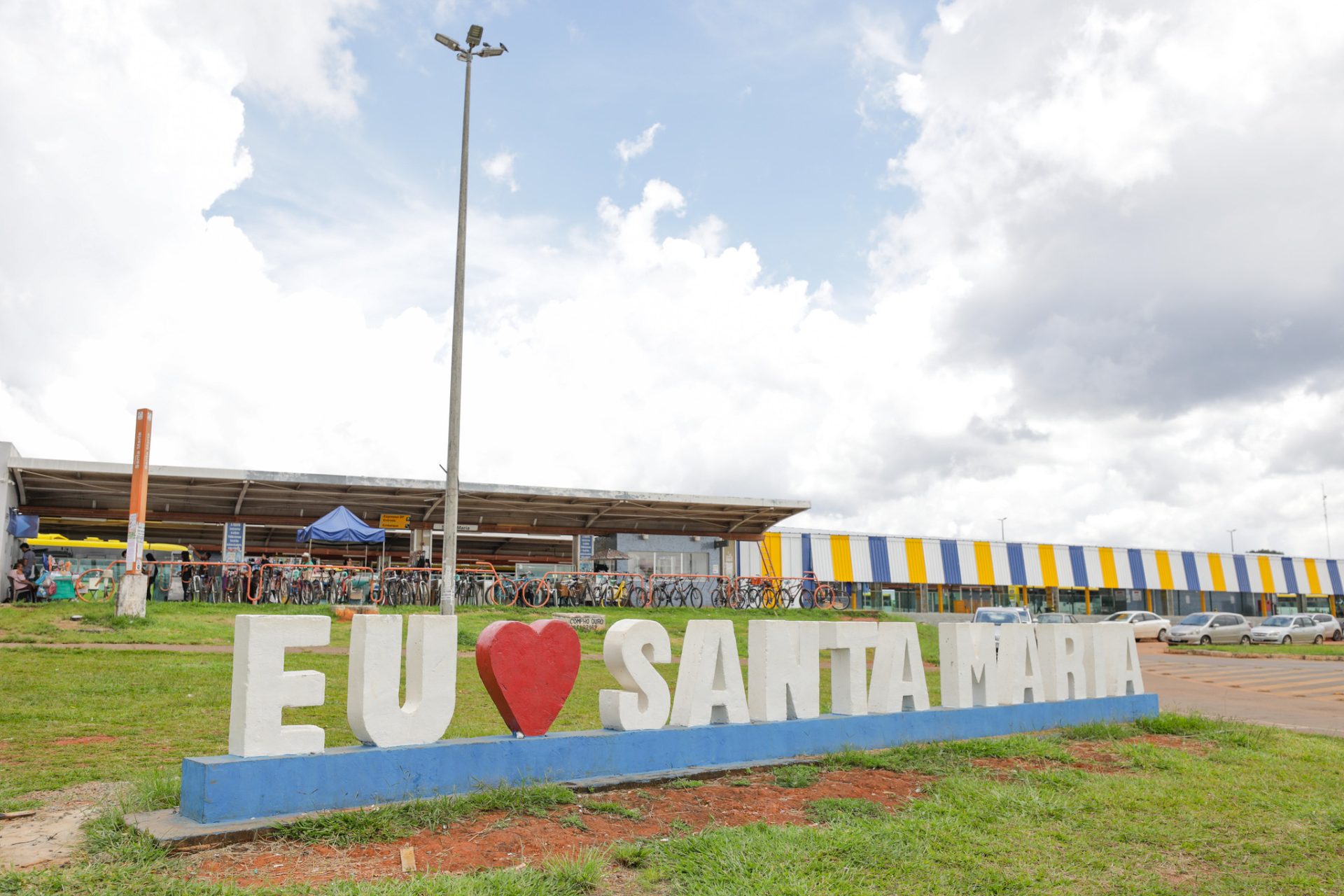 Obra vai minimizar os impactos decorrentes da ausência de pavimentação e de um sistema de drenagem adequado, condições que afetam a comunidade durante o período chuvoso e de seca | Foto: Divulgação/ Novacap