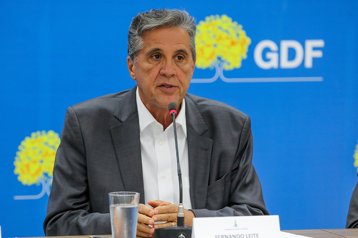 “Estamos investindo também na limpeza e conservação das redes que são antigas, datadas da época da construção da cidade”, disse o presidente da Novacap, Fernando Leite