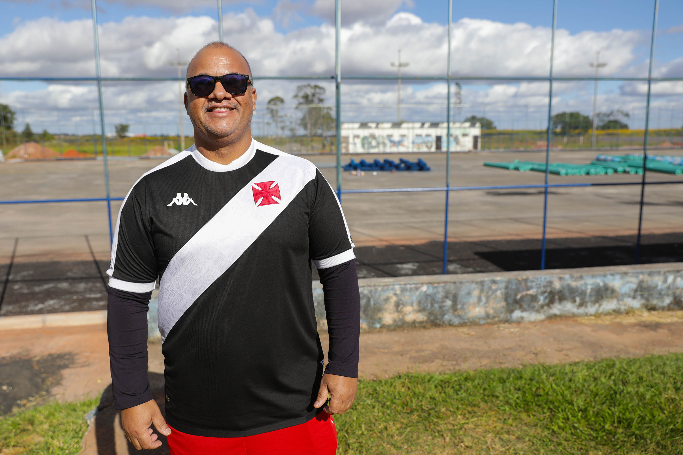 Usuário antigo do espaço esportivo do Gama, o vigilante César Conceição rememorou: “O campo sintético da QR 409 já revelou muitos atletas para fora da cidade e até do Brasil. Estamos com esse trabalho desde 2004, mostrando que o esporte transforma a vida, que o esporte é saúde”