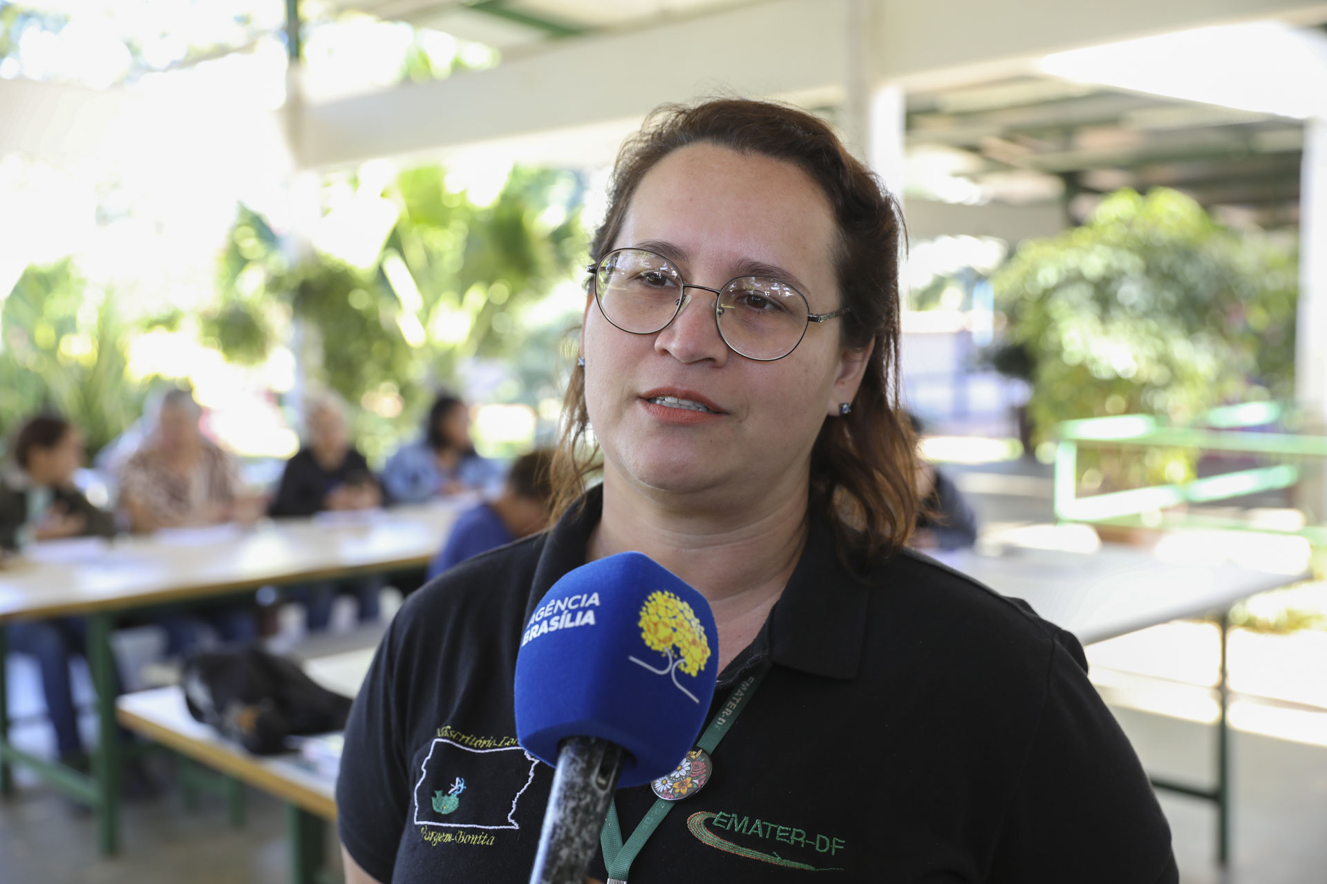 Raquel Ivanicska: "A gente sempre pensa em jardinagem como algo mais prático, mas se você plantar uma árvore ou um arbusto da maneira errada, sem a teoria sendo aplicada, ela pode não sobreviver"