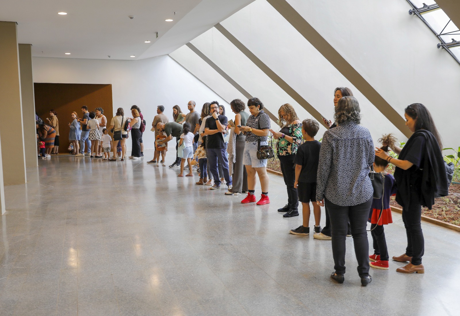 A obra de restauração do Teatro teve início em dezembro de 2022, pela Sala Martins Pena e seu respectivo foyer; a reabertura do espaço cultural ocorreu em dezembro do ano passado