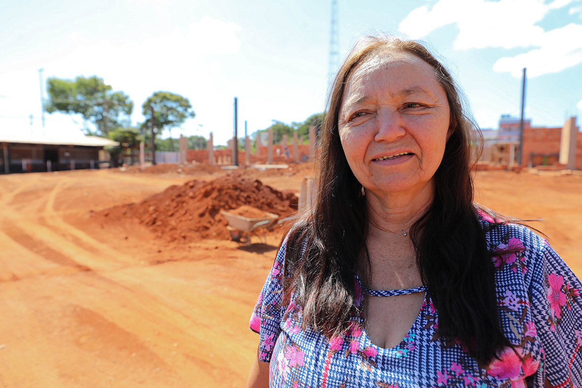 A feirante Ana Meres da Silva comemora: “Estávamos esperando essa melhora havia muito tempo, e, graças a Deus, agora vai sair”