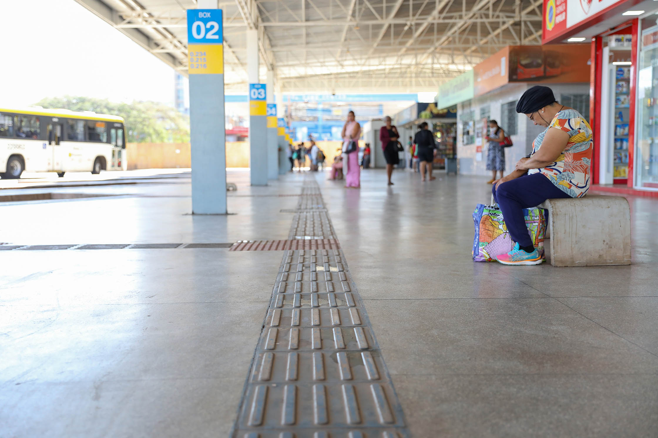 A reforma da Rodoviária do Gama abrangeu desde a estrutura até a iluminação, passando por banheiros e pelo comércio | Fotos: Matheus H. Souza/Agência Brasília